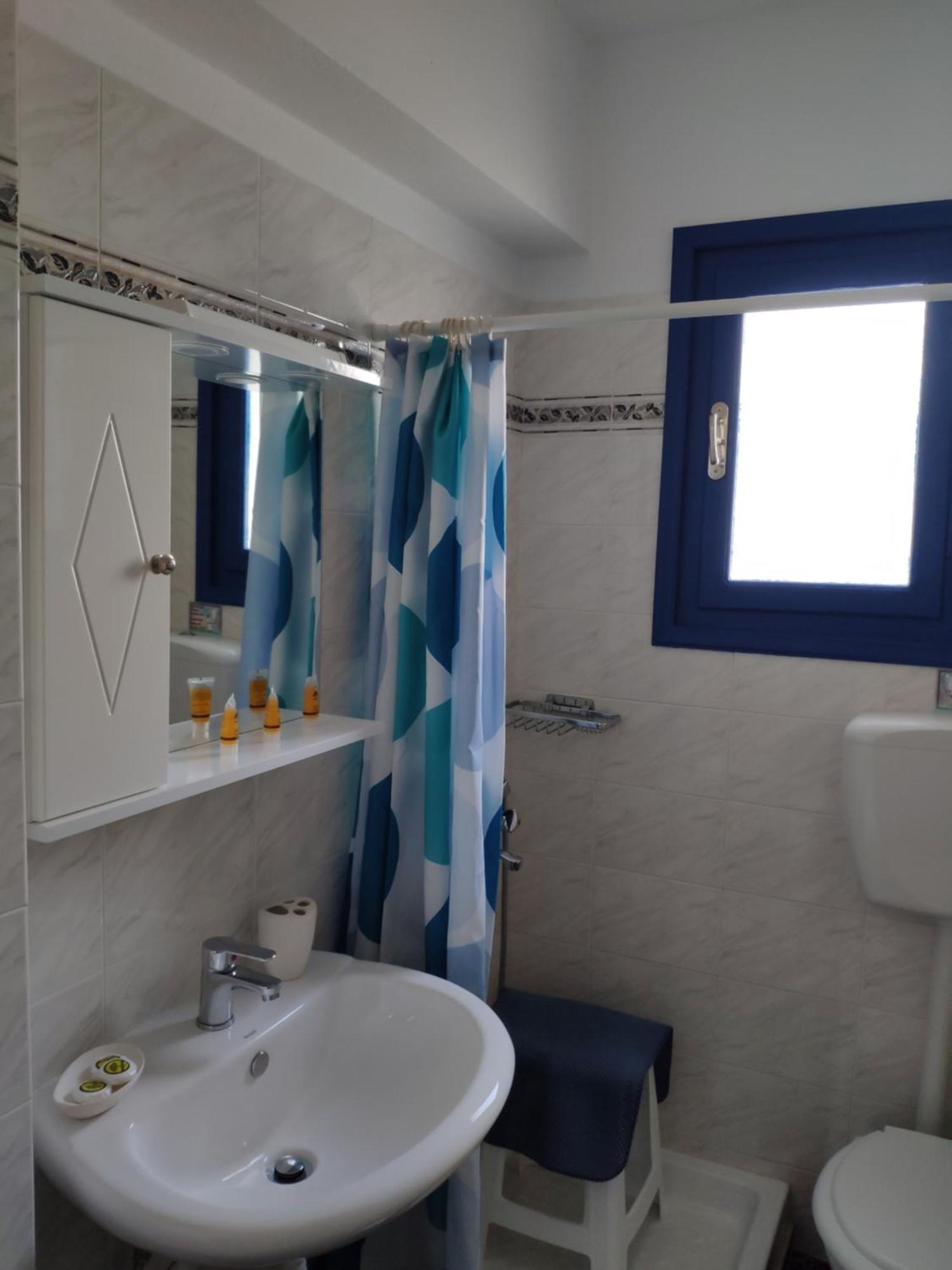 אזולימנוס Villa Dolphin חדר תמונה